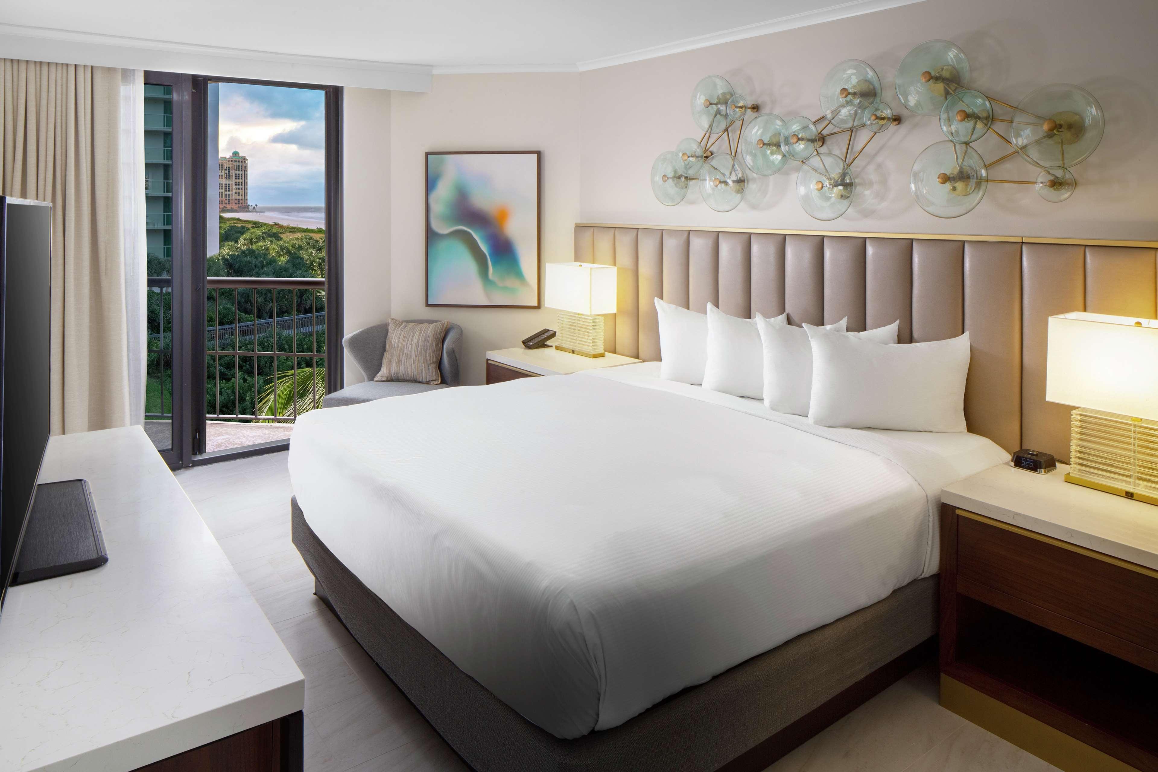 Hilton Marco Island Beach Resort And Spa Экстерьер фото