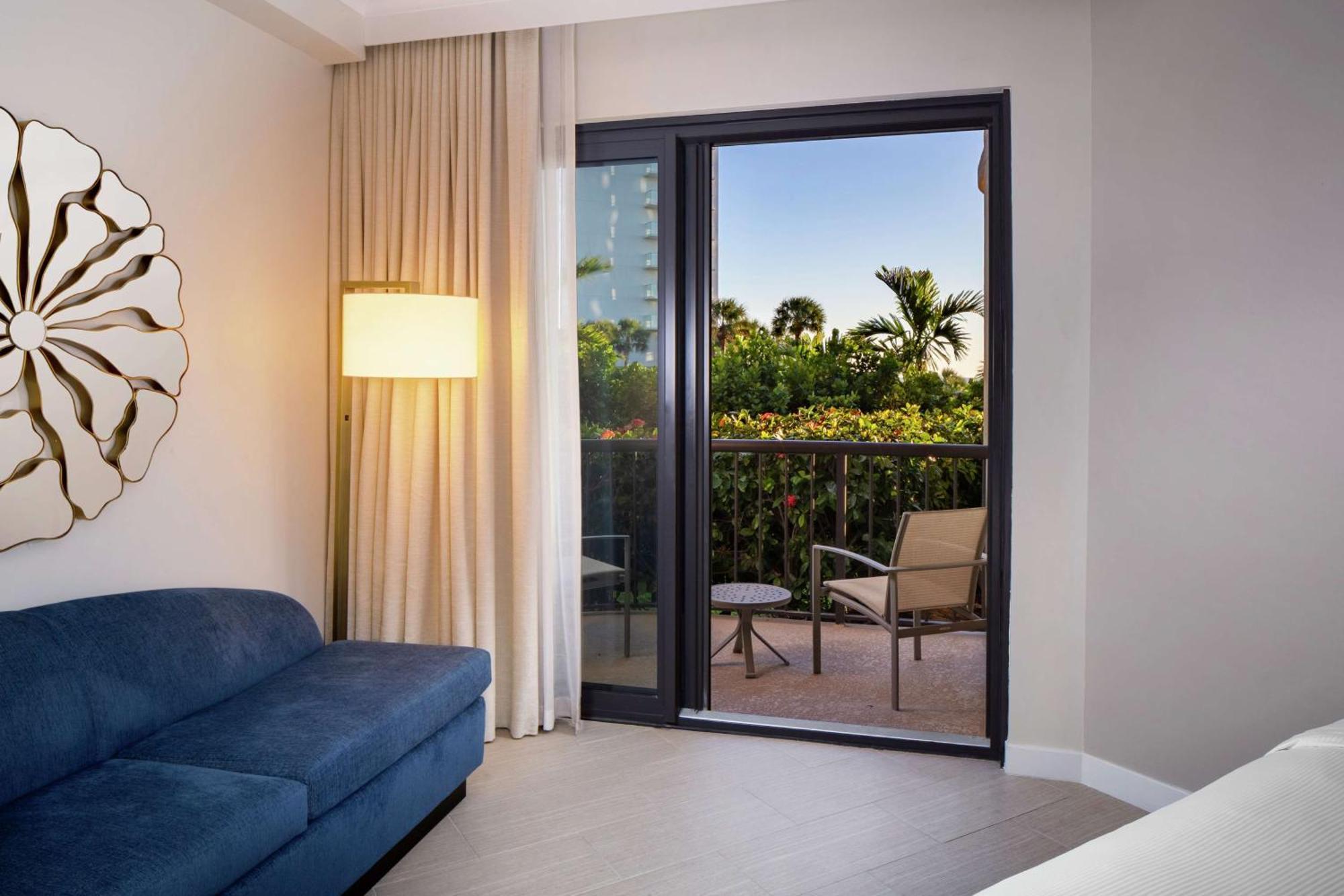 Hilton Marco Island Beach Resort And Spa Экстерьер фото