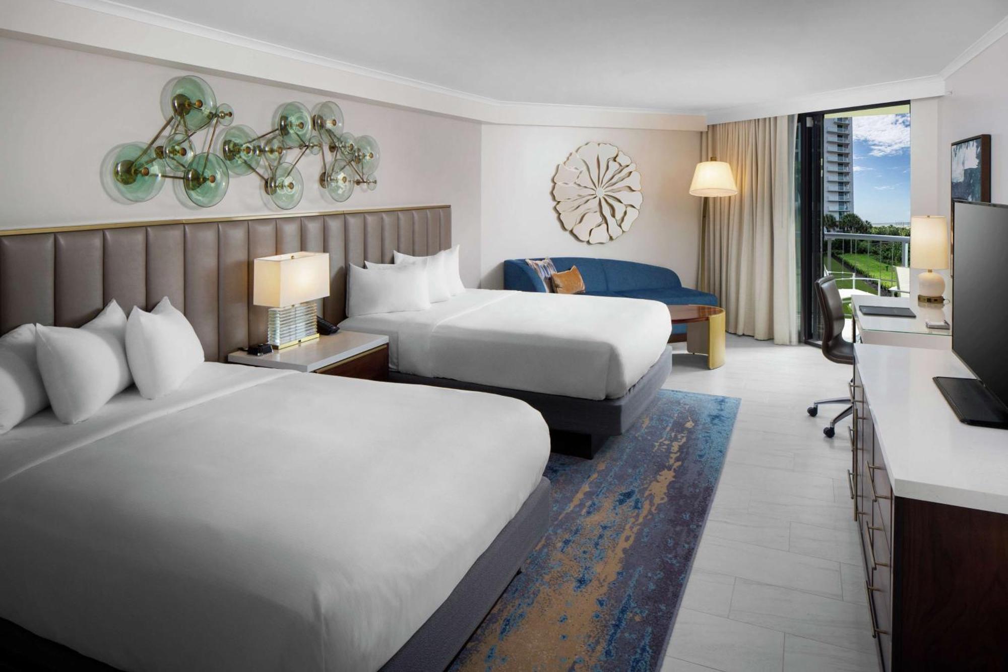 Hilton Marco Island Beach Resort And Spa Экстерьер фото