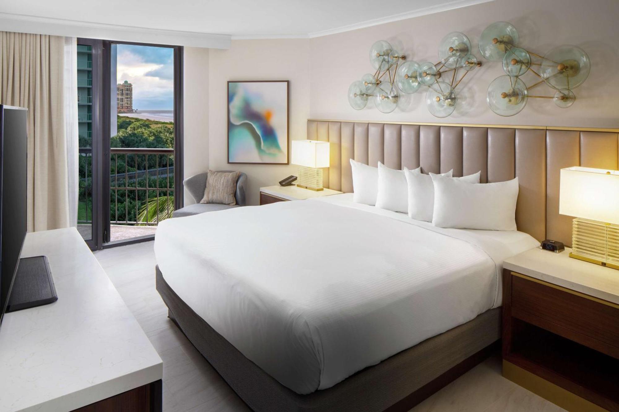 Hilton Marco Island Beach Resort And Spa Экстерьер фото