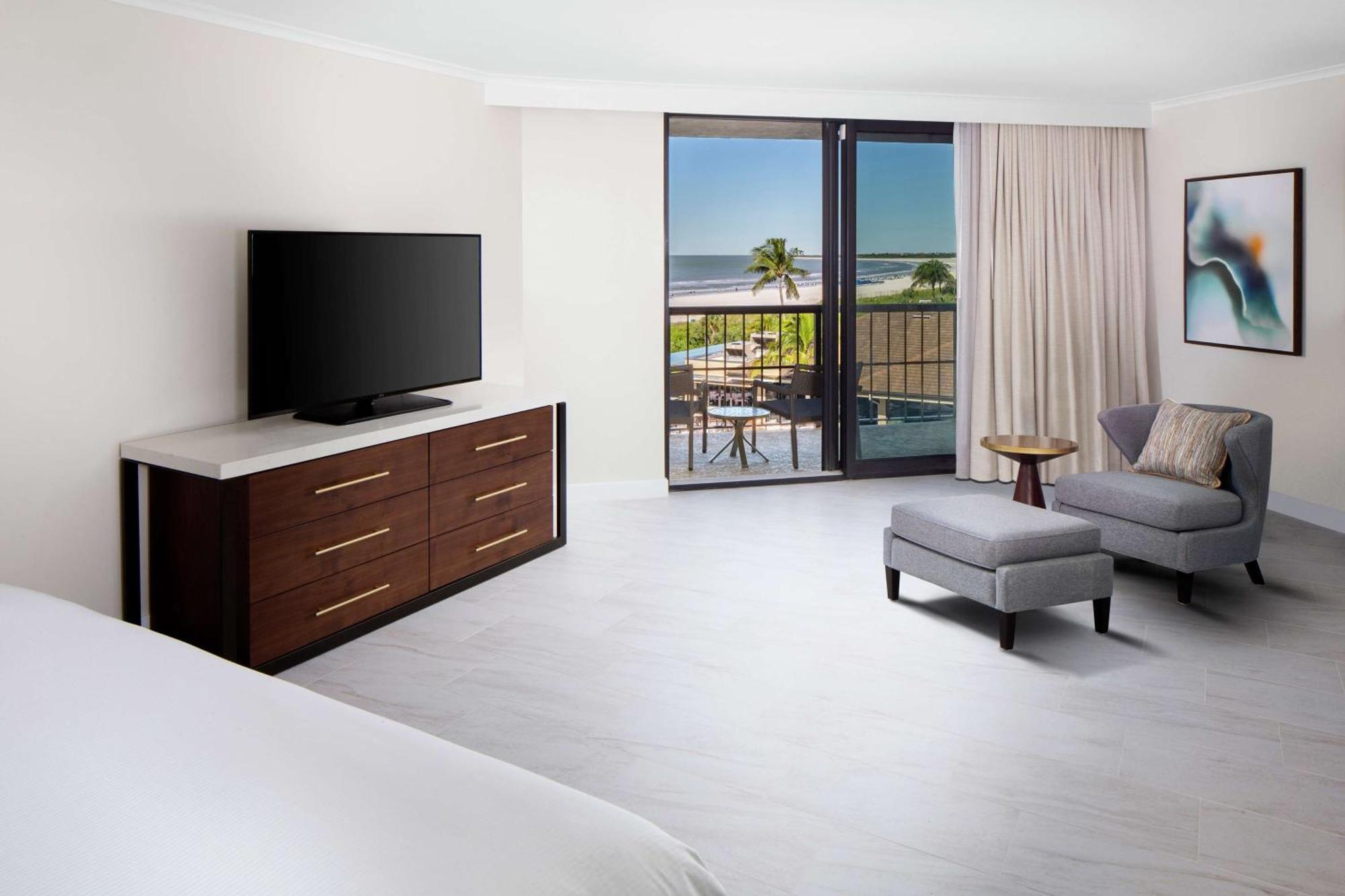 Hilton Marco Island Beach Resort And Spa Экстерьер фото