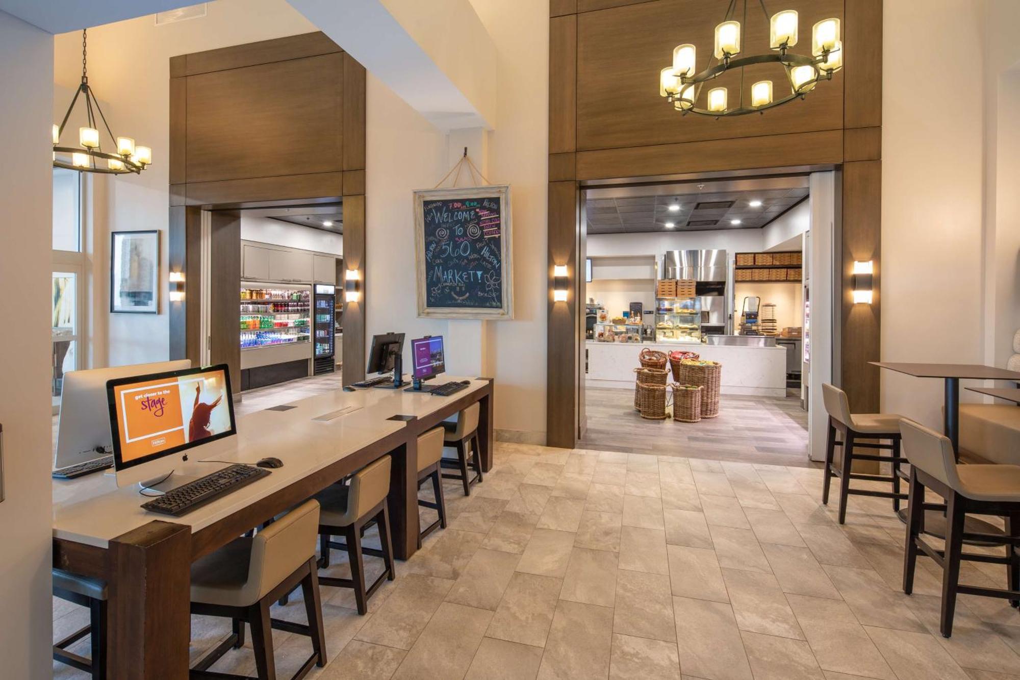 Hilton Marco Island Beach Resort And Spa Экстерьер фото