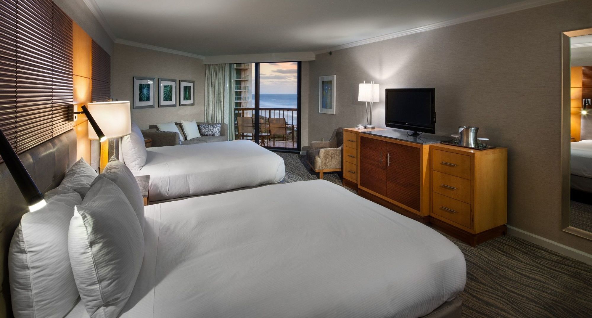 Hilton Marco Island Beach Resort And Spa Номер фото